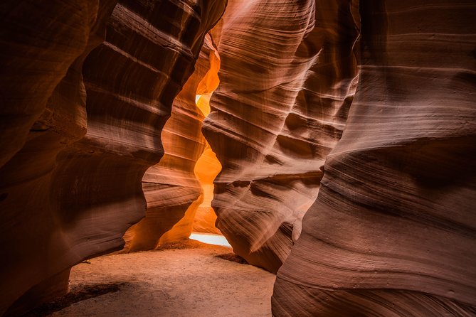 Antelope Canyon via Canyon X and Horseshoe Bend Scenic Tour from Sedona - Cameron Trading Post: a 15-minute break with a frontier feel