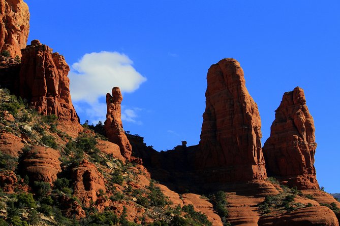 Discover Sedona Small-Group Tour - The guides: why this tour often feels like Sedona with a friend