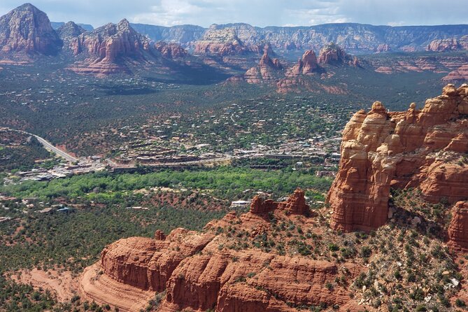 Everything Sedona (20+ Mile) - Sedona Helicopter Tour - The 10–12 minute route: how they fit so much in