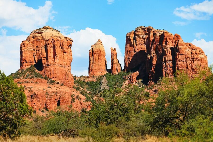 From Flagstaff or Sedona: Antelope Canyon Full-Day Tour - Cameron Trading Post: Native art shopping with a real sense of place