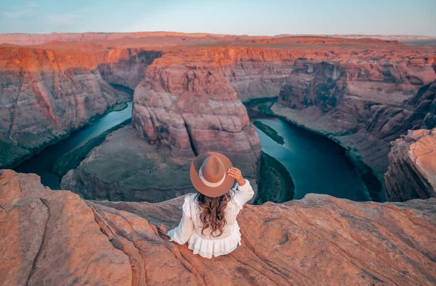 From Phoenix: Small Group Antelope Canyon Day Tour - Lake Powell timing: a quick scenic reset on the way