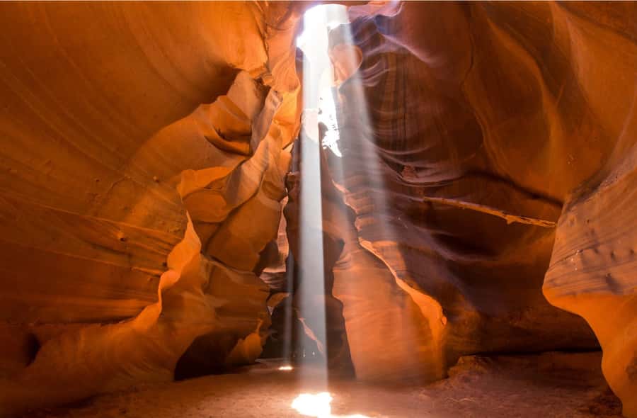 From Phoenix: Small Group Antelope Canyon Day Tour - Who should book this tour