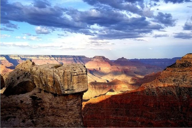 Grand Canyon Excursion from Sedona with First Class Train Ride - Hotel Pickup and a Small-Group Van: The Comfort Factor