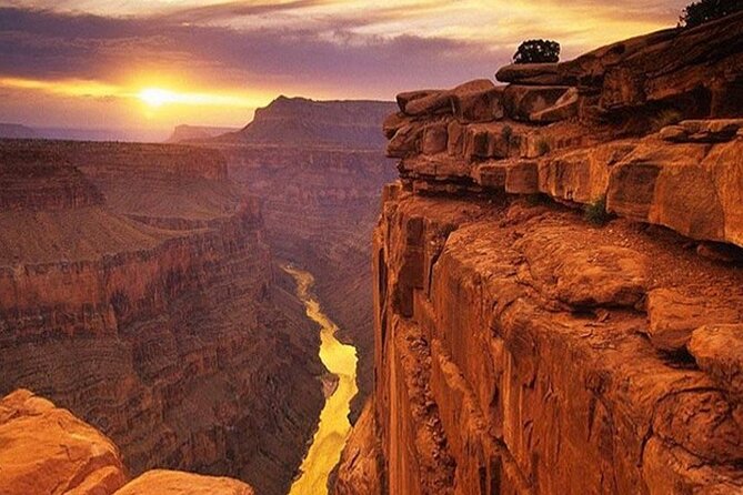 Grand Canyon Small Group Tour from Sedona or Flagstaff - Cameron Trading Post stop: Navajo Nation shopping and story time