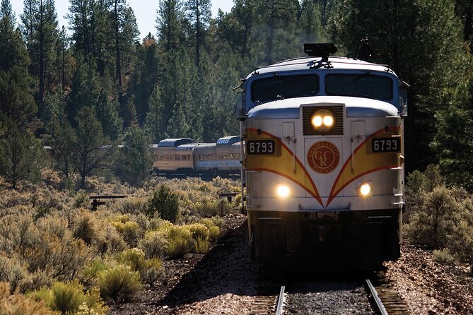 Grand Experience Coach Railroad Excursion Sedona - Key points at a glance