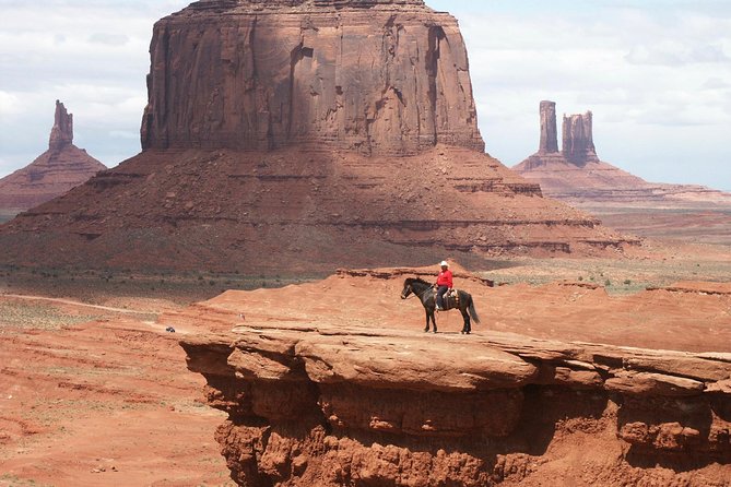 Monument Valley Day Trip from Sedona - How this 12-hour Monument Valley day trip works from Sedona