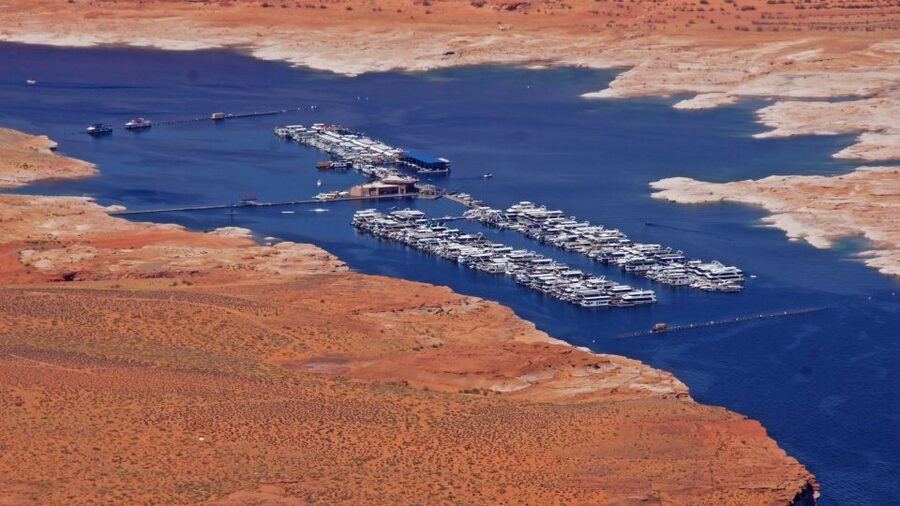 Page: Horseshoe Bend Helicopter Flight - Who This Helicopter Flight Fits Best