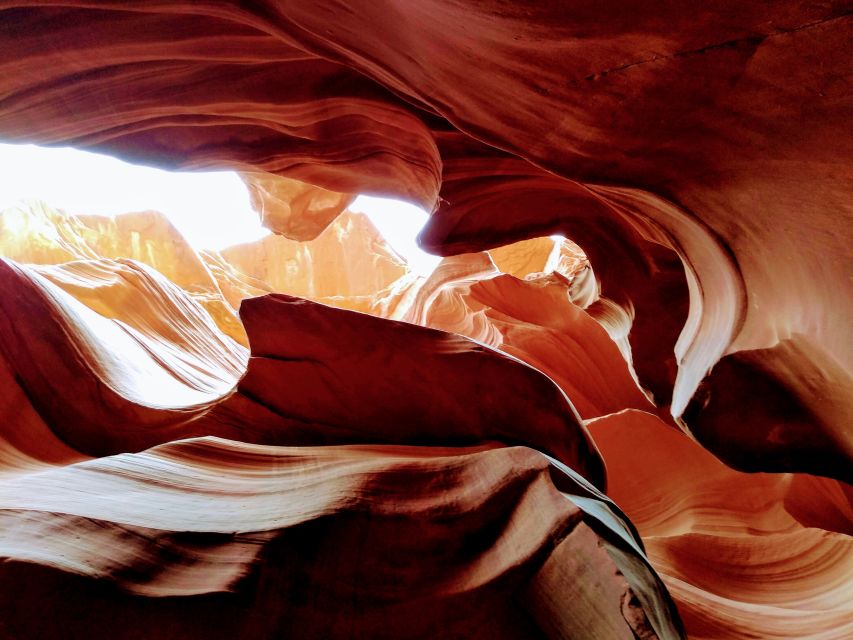 Page: Lower Antelope Canyon Entry and Navajo Guided Tour - Who This Tour Fits (and Who Should Skip It)