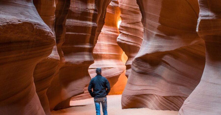 Page: Lower Antelope Canyon Tour with Local Navajo Guide - Who should book this tour (and who should skip it)