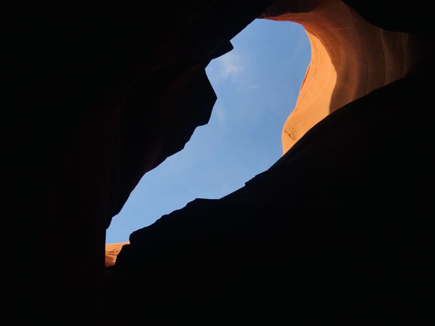 Page: Lower Antelope Canyon Tour with Trained Navajo Guide - Timing your day in Page (and not getting trapped)