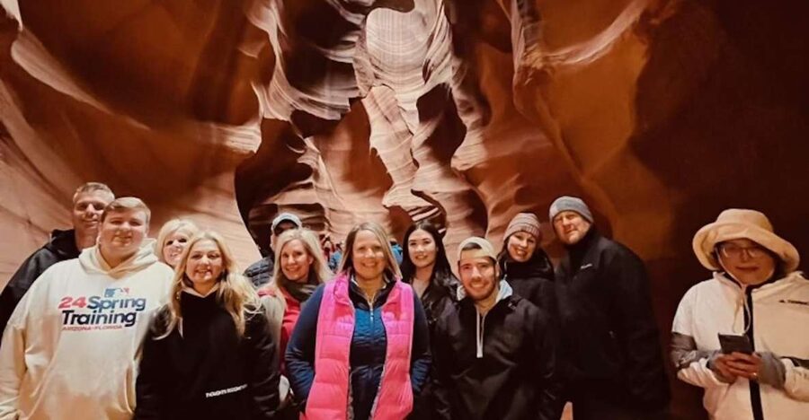 Page: Upper Antelope Canyon Guided Tour - Upper Antelope Canyon in a fast 4-hour block