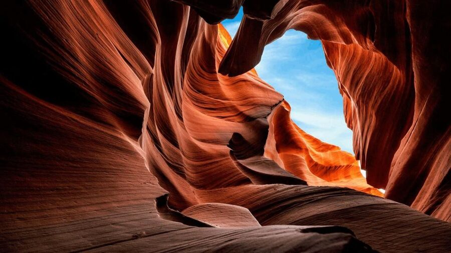 Page: Upper Antelope Canyon Prime Time Entry & Navajo Guide. - Getting to the entrance: van ride, shuttle, and your timing window