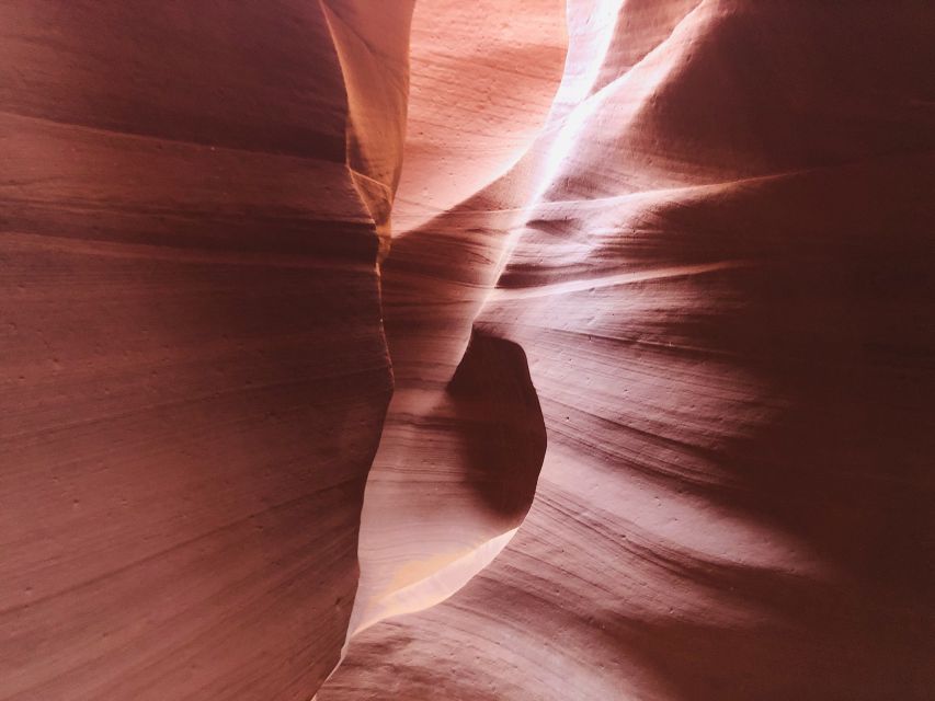 Page: Upper & Lower Antelope Canyon Combo Day Trip - What to pack and what not to bring for Upper + Lower