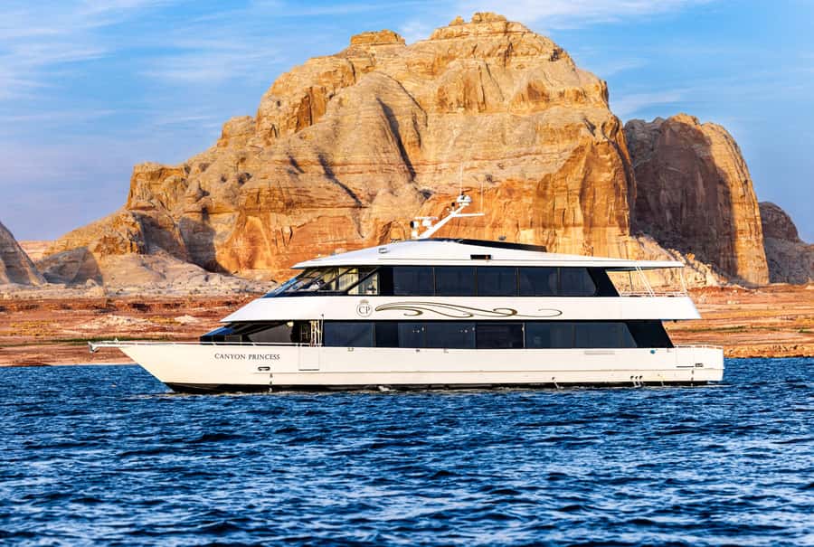 Page: Wahweap Bay Canyon Princess Yacht Dinner Cruise - Key things to know before you go