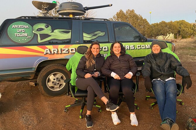 PERSONAL Sedona UFO Tour (MINIMUM 3 adults) - Meeting up in Sedona: your guide goes to your best view