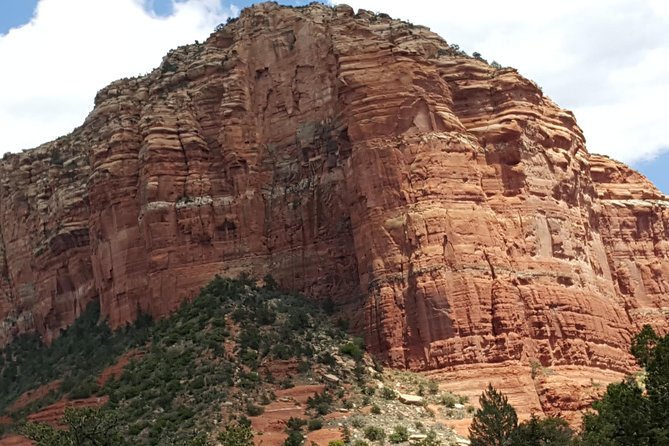 Private 4-Hour Sedona Spectacular Journey and Vortex Tour - Bell Rock: south-side geology and a north-side hike