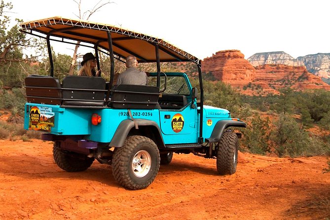 PRIVATE Customizable Sedona Vortex Jeep Tour - Getting set up at 2900 W State Rte 89A: waivers, route talk, and realistic expectations