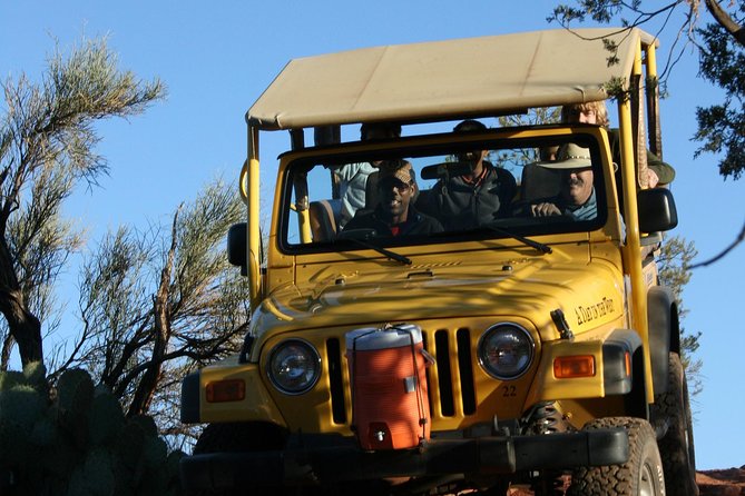 PRIVATE Sedona Jeep Tour 2-hour Lil' Rattler Off-Road - Dry Creek Canyon Off-Road: Seven Canyons Panoramas and the Famous Names You’ll Hear