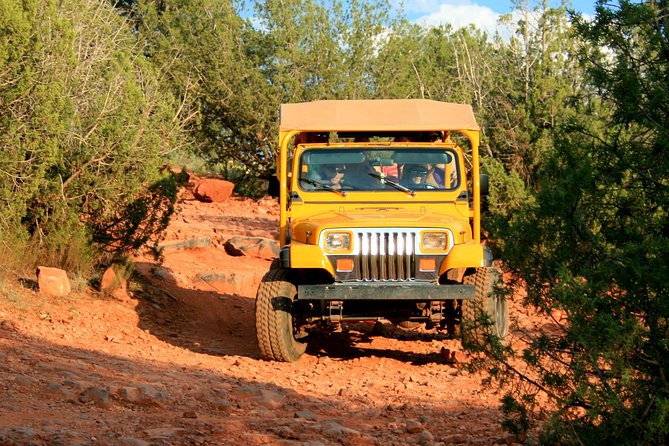 PRIVATE Sedona Jeep Tour 2-hour Red Rock West Off-Road - Check-In at 2900 W State Rte 89A: Quick Start, No Confusion