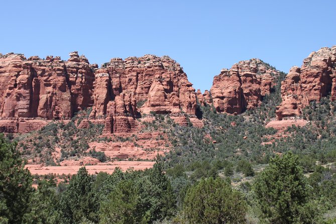 PRIVATE Sedona Jeep Tour Mild 4X4 - Red Rock Panoramic - Itinerary Breakdown: Check-In at 2900 W State Rte 89A and On-Ride Stop Moments