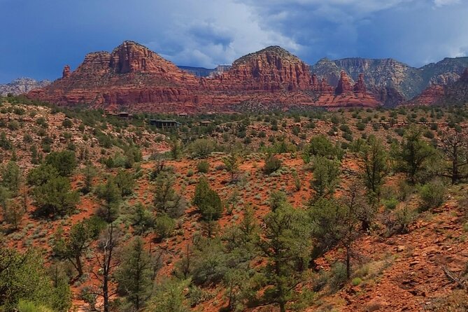 Private Sedona Sightseeing Tour from Williams or Flagstaff - Airport Mesa: 360-degree Sedona views with Wilson and Coffee Pot Rock