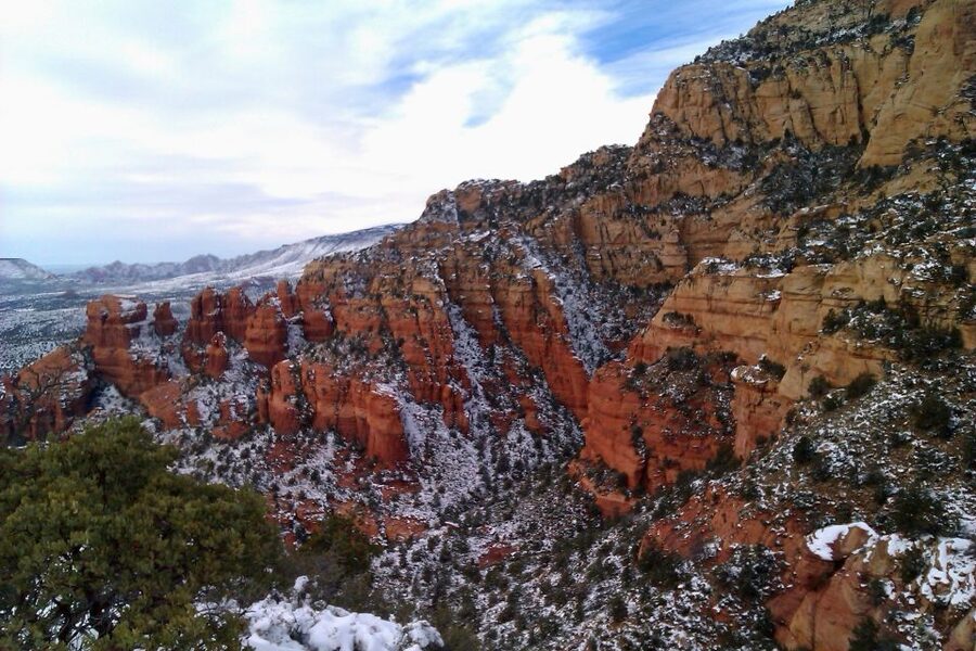 Sedona: 2-Hour Jeep (Hummer) Tour of Red Rock West - Your Guide Is Half the Product: Facts, Humor, and Local Storytelling