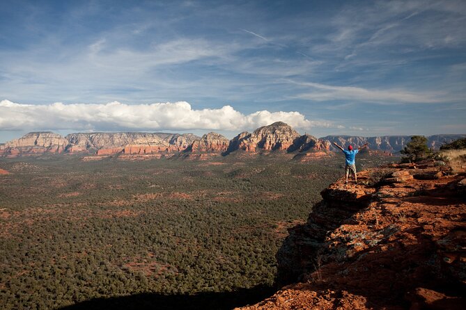 Sedona, Cathedral Rock Hiking Tour with a Private Guide - From hotel pickup to a trailhead with a bathroom