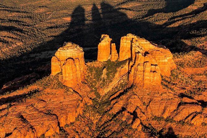 Sedona Easy Hiking Tour with a Private Guide - Cathedral Rock views: learning the names behind the skyline