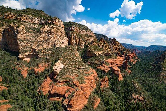 Sedona Helicopter Tour : Dust Devil Tour - Tiny helicopter, big “you’re right there” views