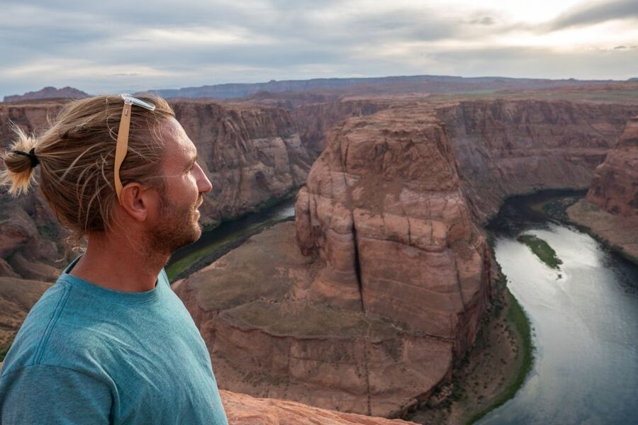 Sedona or Flagstaff: Horseshoe Bend & Antelope Canyon X Tour - Should you book the Horseshoe Bend and Antelope Canyon X tour?