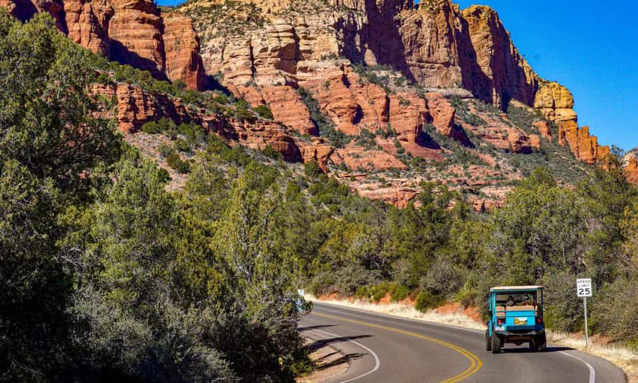 Sedona: Private Ride the Vortex Jeep Tour - The open-air jeep ride: comfort on paved roads