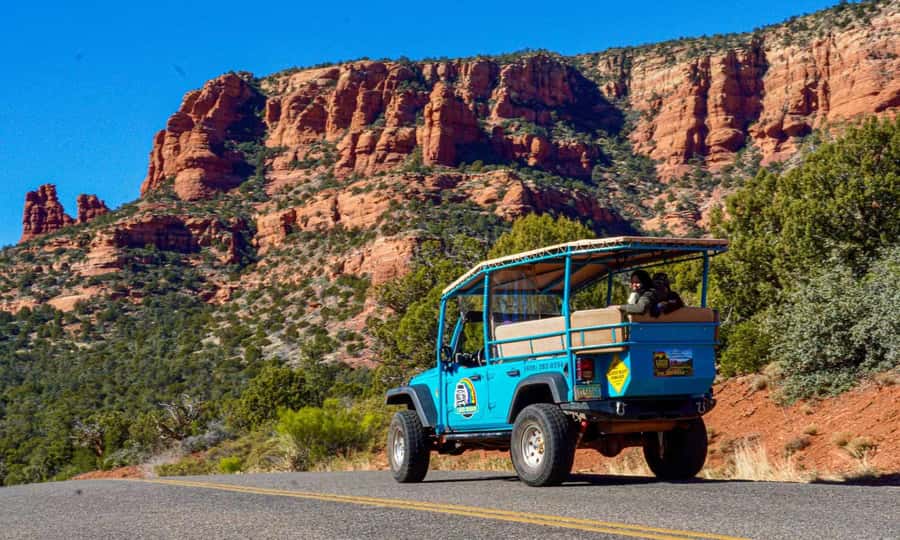 Sedona: Private Ride the Vortex Jeep Tour - Optional rock walks and how to get great photos without rushing