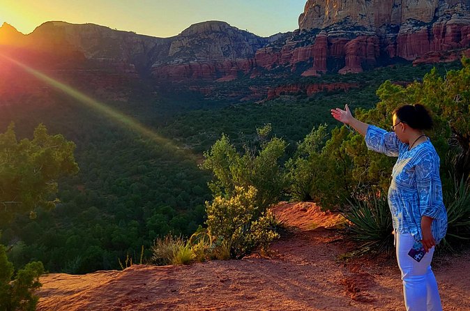 Sedona Vortex & Shamanic Medicine Wheel PRIVATE 3.5 hours - The guide matters: what Margareth’s style seems to create