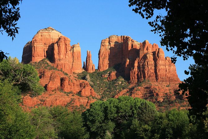 Slow Down and Feel the Sedona Earth Energies with expert guide - Your first contact with Tara: check-in, fit, and gentle direction