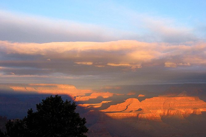 Sunset in the Grand Canyon from Sedona - Comfort on the van: you’ll want to pick your seat smart