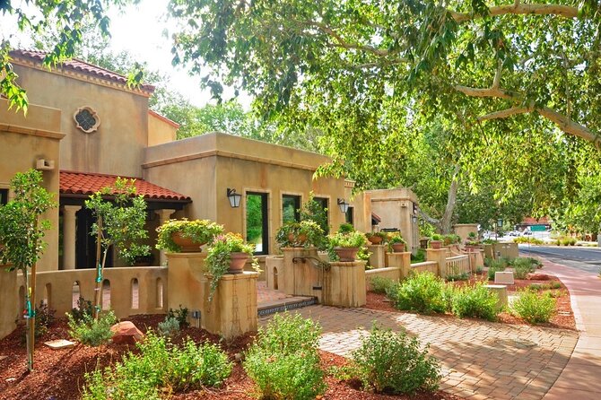 The Best Private Vortex and City Tour of Sedona - A Narrated Ride With Stops That Tell a Story